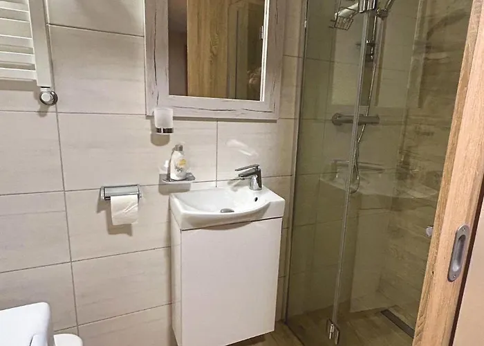 Nowoczesne Z Ogrodem I Parkingiem Apartamento *